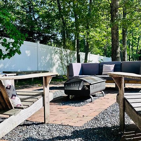 Nature'S Haven In The Hamptons With Pool Източен Хамптън Екстериор снимка
